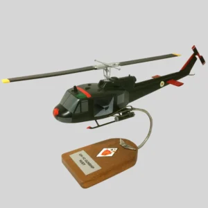 UH-1C Hornet - Image 1